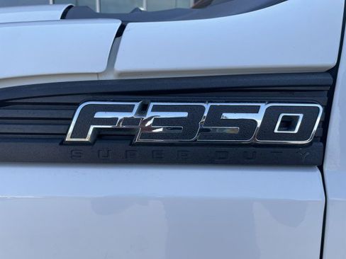Used 2015 Ford F350 XL w/ Power Equipment Group image 27
