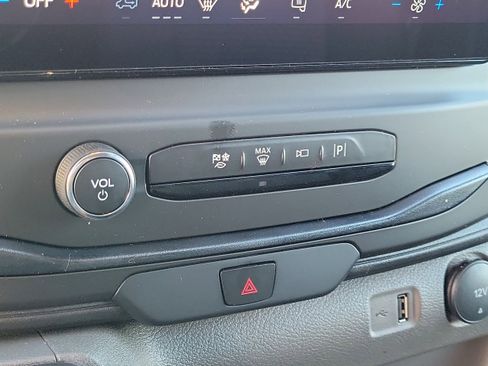 New 2026 Ford Transit 350 148 High Roof Extended AWD w/ Load Area Protection Package image 30
