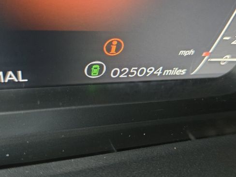 Used 2023 Honda Pilot Elite image 25