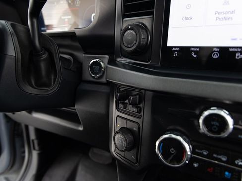 Used 2024 Ford F350 Platinum w/ Tremor Off-Road Package image 36