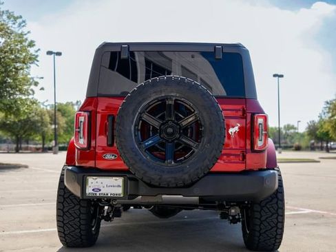 New 2026 Ford Bronco Outer Banks image 9