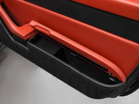 Used 1998 Porsche 911 Carrera S image 37