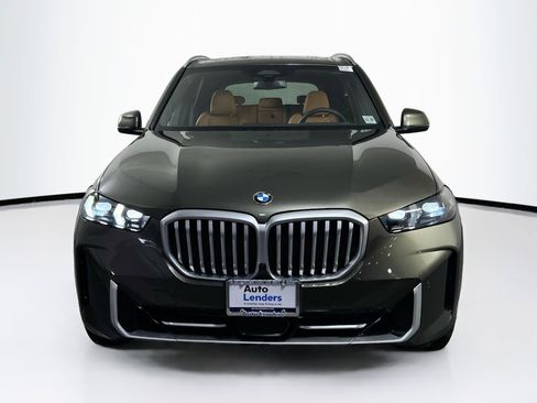 Used 2024 BMW X5 xDrive40i w/ Parking Assistance Package image 2