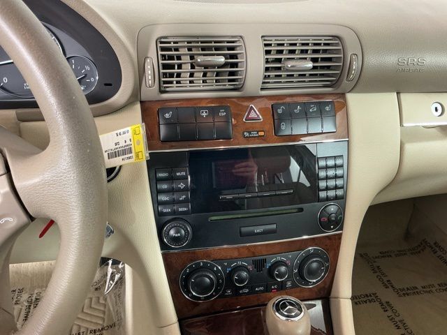 Used 2006 Mercedes-Benz C 350 Sedan image 15