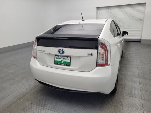 Used 2015 Toyota Prius Four image 7