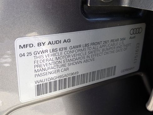 New 2025 Audi A6 e-tron Premium image 17