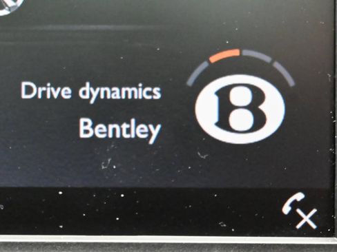 Used 2019 Bentley Bentayga image 20