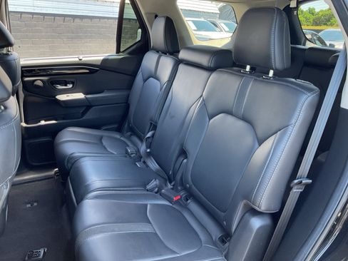 Used 2024 Honda Pilot EX-L image 19