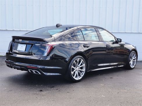 Certified 2023 Cadillac CT5 V w/ Platinum Package image 5