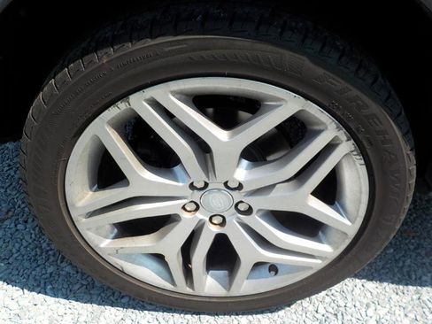 Used 2018 Land Rover Range Rover Evoque HSE image 28