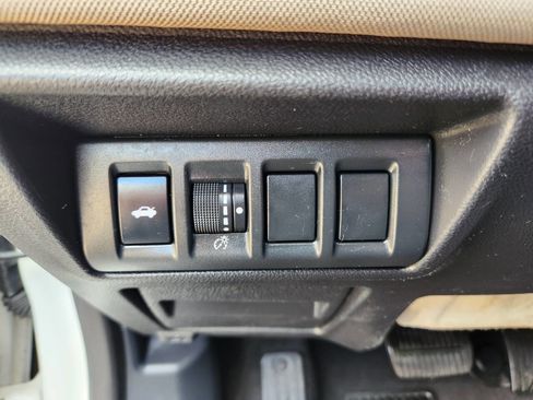 Used 2020 Subaru Legacy Premium image 19