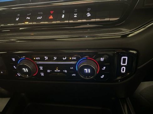 New 2026 Chevrolet Silverado 2500 ZR2 image 35