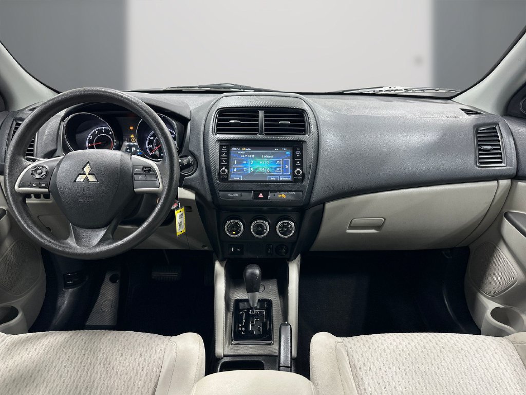 Used 2019 Mitsubishi Outlander Sport ES FWD image 18