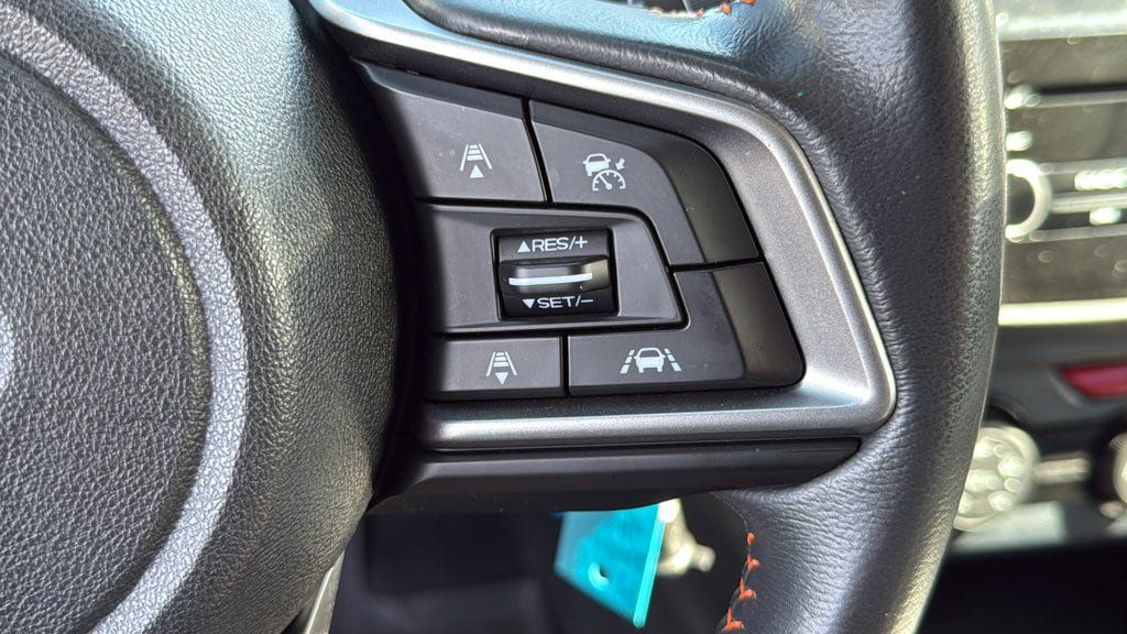 Used 2019 Subaru Crosstrek 2.0i Premium AWD/4WD image 13