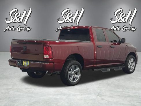 Used 2018 RAM 1500 Express w/ Express Value Package AWD/4WD image 16