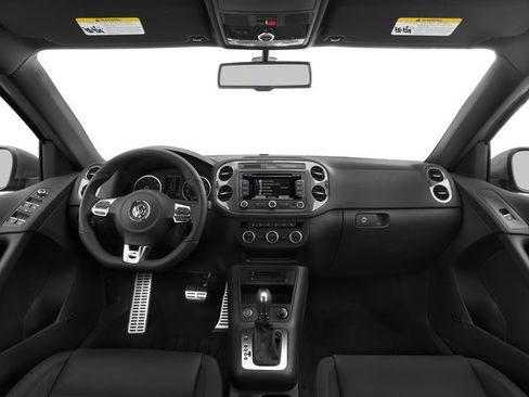 Used 2016 Volkswagen Tiguan R-Line AWD/4WD image 10