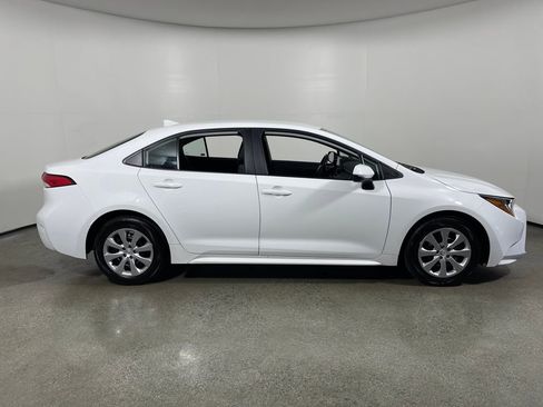Certified 2024 Toyota Corolla LE FWD image 2