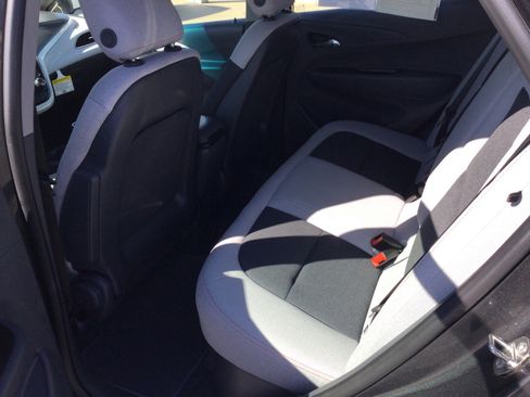 Used 2019 Chevrolet Bolt LT image 11