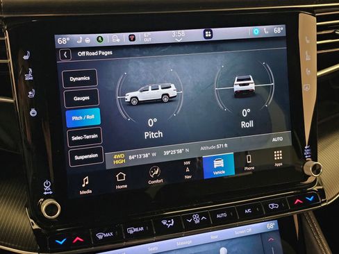 Used 2024 Jeep Grand Wagoneer L Series II w/ Quick Order Packagew 28T image 34