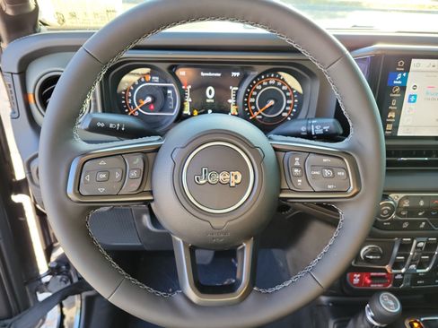 New 2026 Jeep Gladiator Mojave AWD/4WD image 19