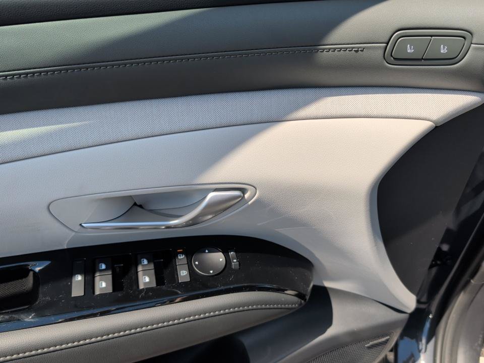New 2026 Hyundai Tucson Limited AWD/4WD image 32
