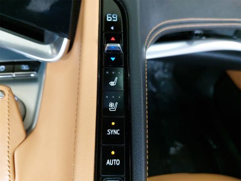 Used 2023 Chevrolet Corvette Stingray Preferred Conv w/ 2LT image 28