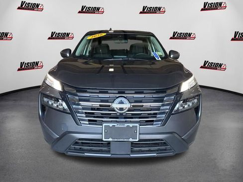 Certified 2026 Nissan Rogue SV AWD/4WD image 2