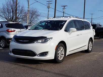 Used 2020 Chrysler Pacifica Touring-L