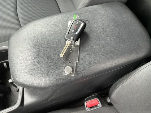 Used 2023 Toyota RAV4 LE FWD image 35