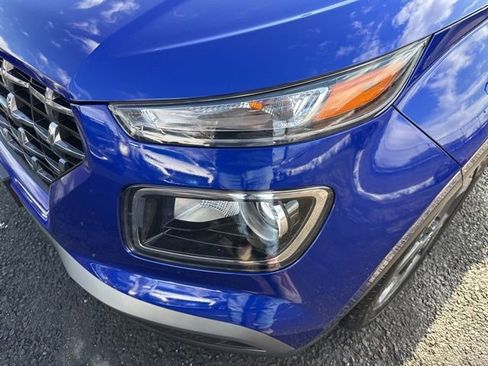 Certified 2024 Hyundai Venue SEL image 30