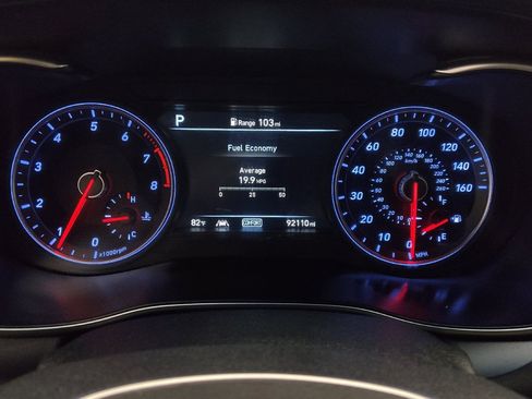 Used 2020 Genesis G70 2.0T RWD image 23