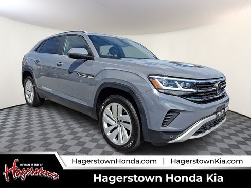 Used 2020 Volkswagen Atlas Cross Sport SE AWD/4WD image 1
