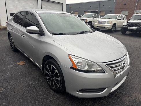 Used 2015 Nissan Sentra SV image 3