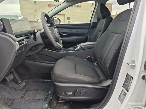 Certified 2025 Hyundai Tucson SEL AWD/4WD image 18