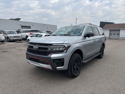 Used 2024 Ford Expedition Timberline image 1