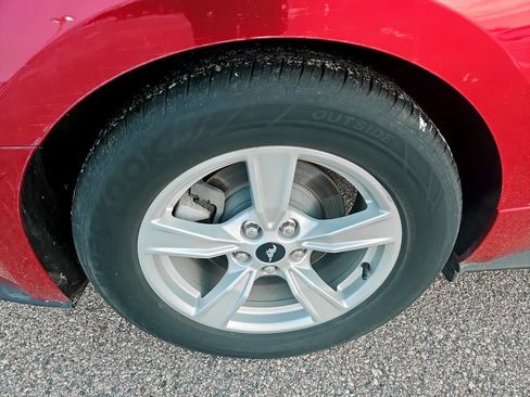 Used 2020 Ford Mustang Coupe image 32