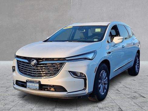 Certified 2023 Buick Enclave Essence image 6