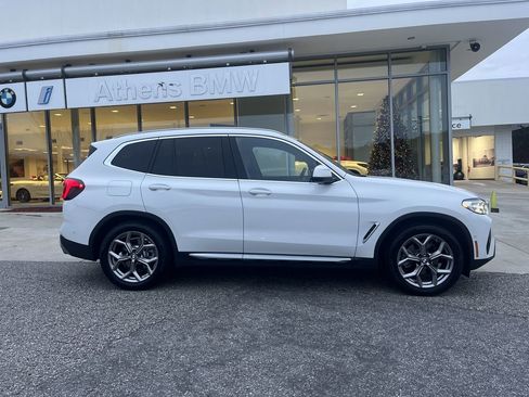 Used 2023 BMW X3 xDrive30i w/ Premium Package w/ZPA image 9