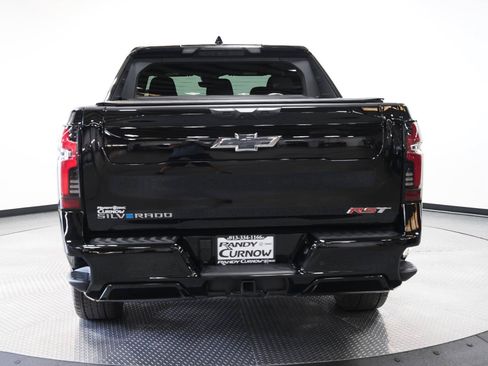 Used 2025 Chevrolet Silverado EV RST AWD/4WD image 7