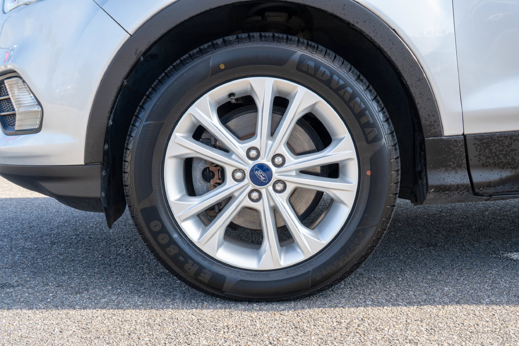 Used 2018 Ford Escape SEL AWD/4WD image 28
