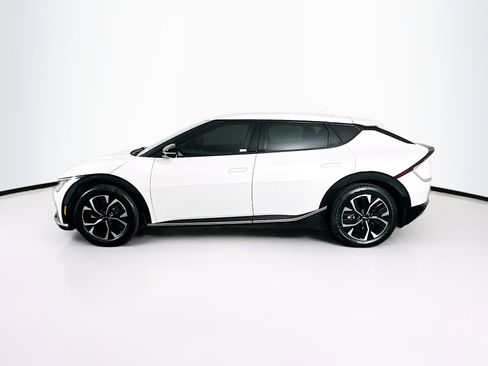 Used 2023 Kia EV6 Wind RWD image 4
