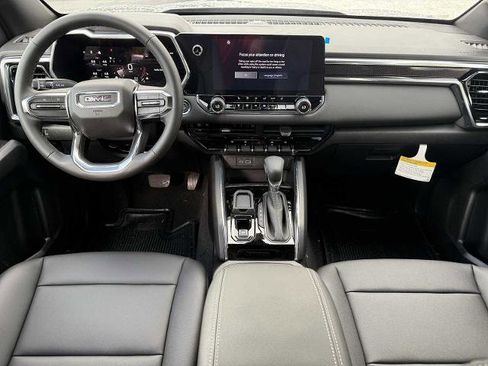 New 2026 GMC Canyon Elevation w/ Convenience Package image 2