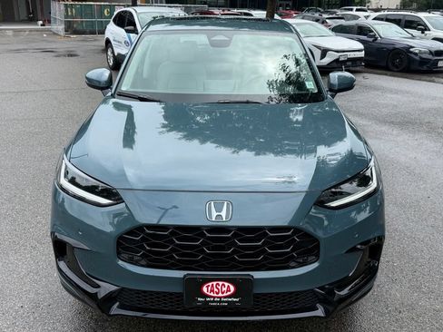 Used 2024 Honda HR-V EX-L image 2