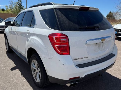 Used 2017 Chevrolet Equinox LT w/ Convenience Package image 4