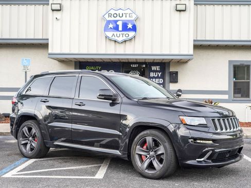 Used 2014 Jeep Grand Cherokee SRT8 w/ Luxury Group II AWD/4WD image 3