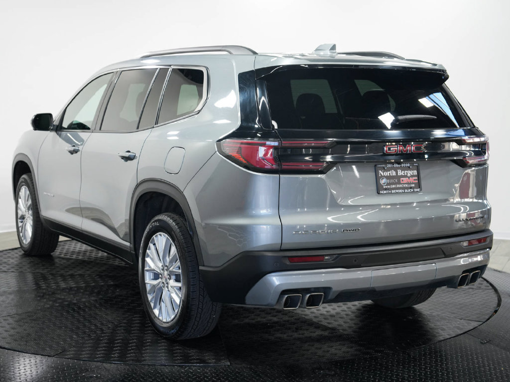 Used 2024 GMC Acadia Elevation w/ Luxury Package AWD/4WD image 6