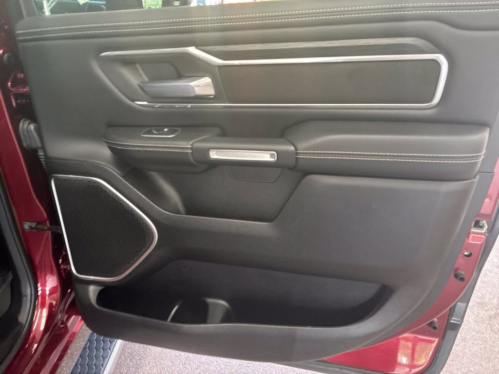 Used 2023 RAM 1500 Laramie AWD/4WD image 36