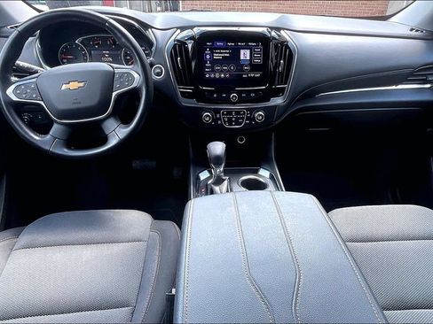Used 2021 Chevrolet Traverse LT w/ LPO, Floor Liner Package AWD/4WD image 14