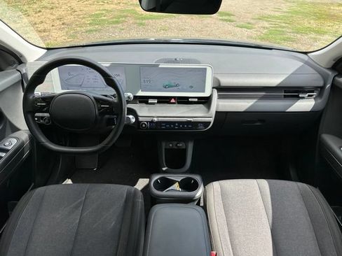 Certified 2024 Hyundai Ioniq 5 SEL RWD image 27