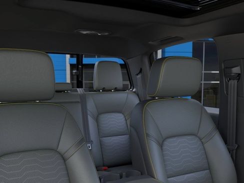 New 2026 Chevrolet Colorado ZR2 AWD/4WD image 24